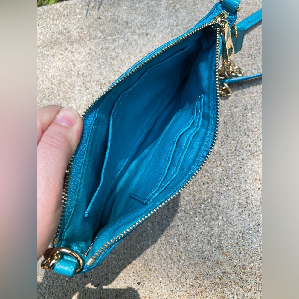 Coach Quinn Teal Blue Metal Bubble Studded Soft Leather Small Crossbody Purse - Picture 13 of 17